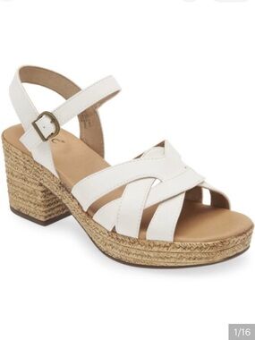B.O.C. Melodie Ankle Strap Block Heel Platform Sandals in White Size 9